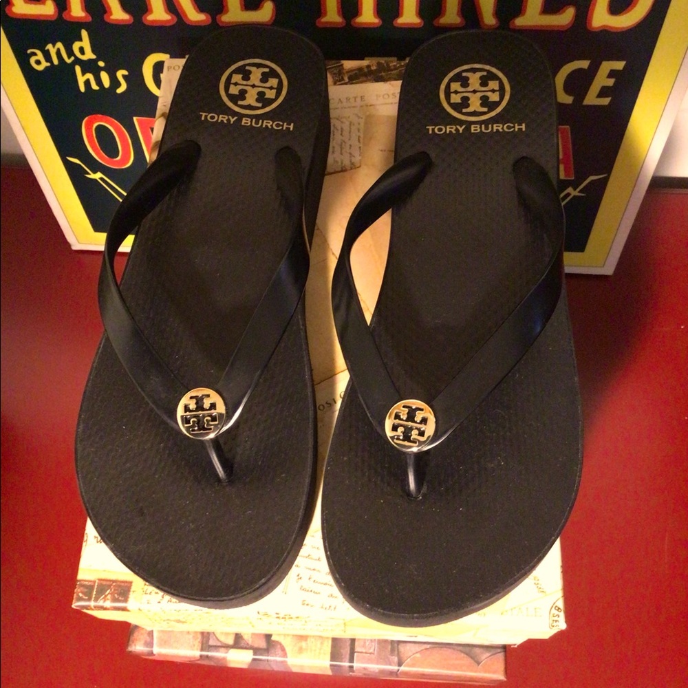 New w/o tags  Tory Burch wedge flip flops - Sz 10